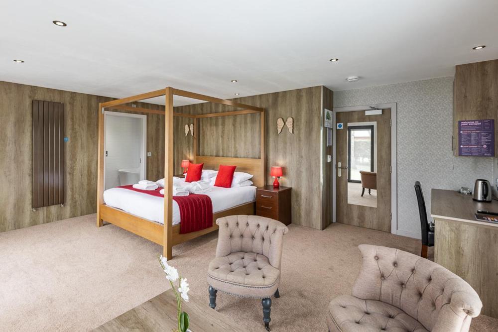 The Kilnwick Percy And Golf Club Hotel